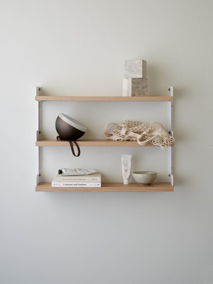 New Works Tea Shelf vegghengt hylle 46x62,5 cm, Eik New Works