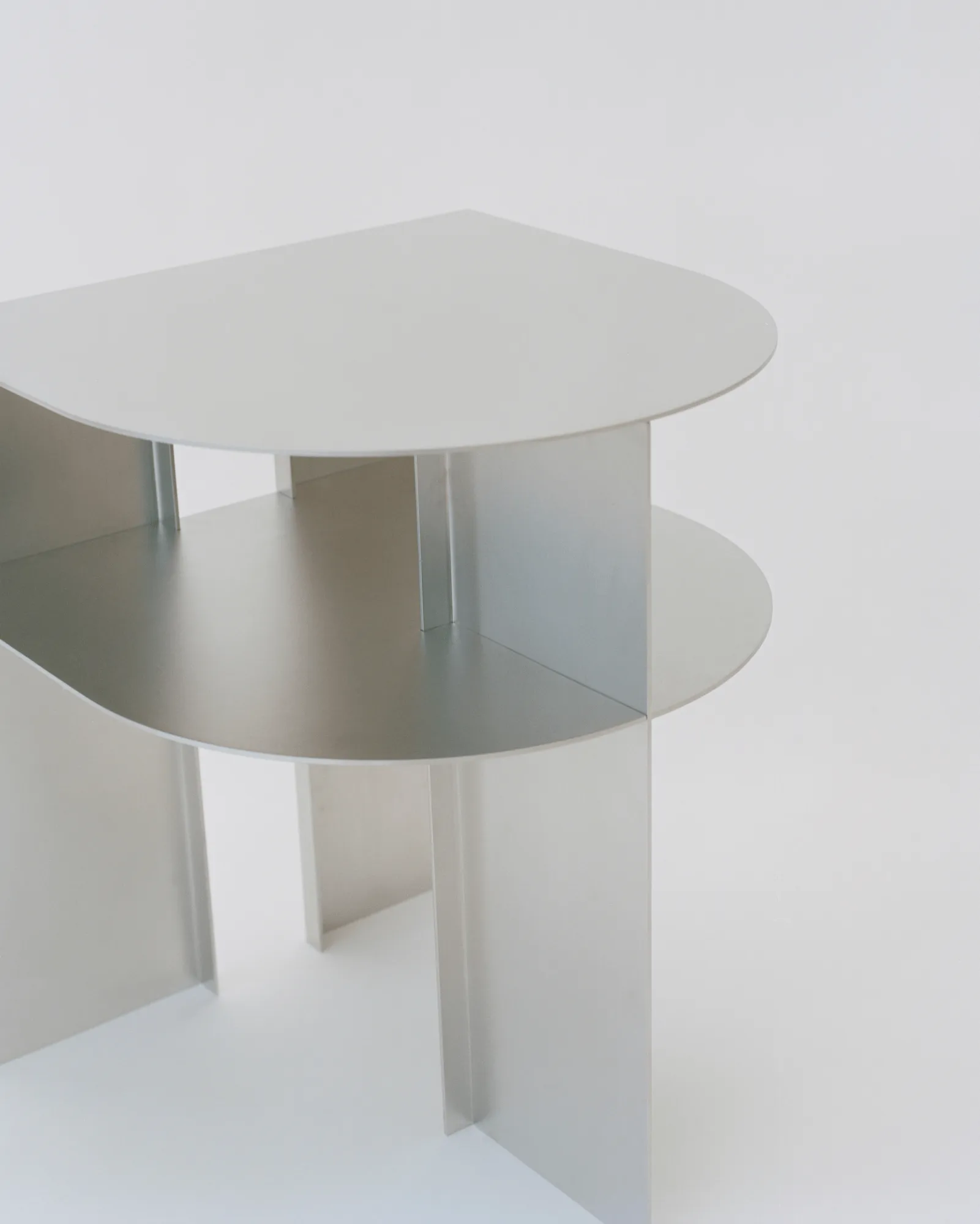 Rand sidebord, Stainless Steel New Works