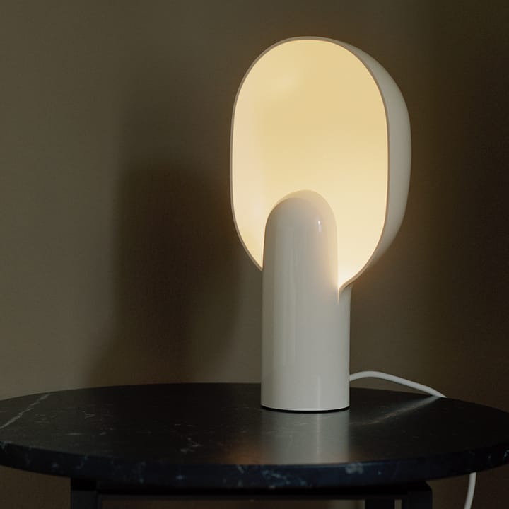 Ware bordlampe - Milk White - New Works