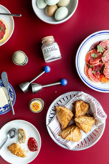 Nicolas Vahé brødkurv 2 deler - Antikk sølvfinish - Nicolas Vahé