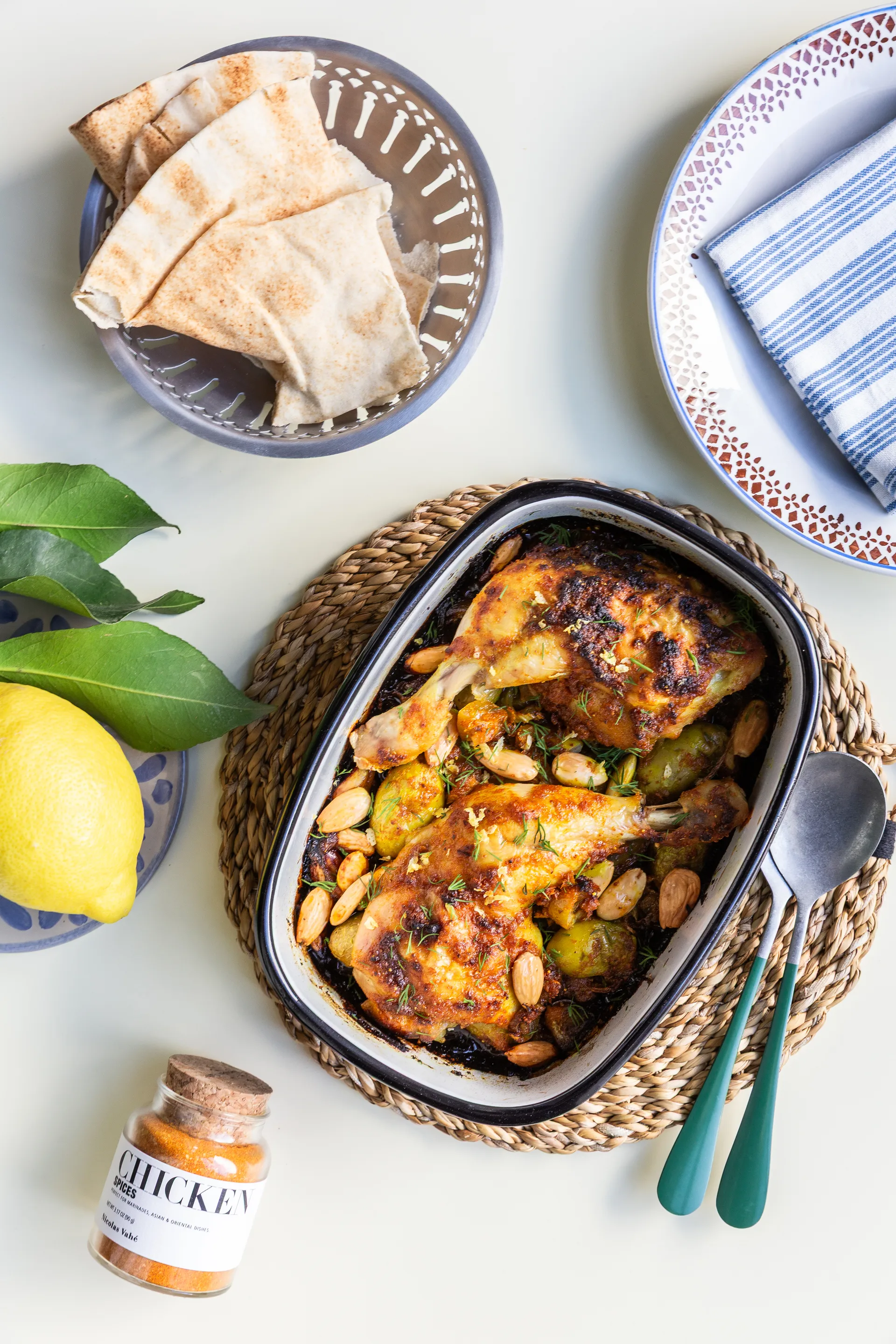 Nicolas Vahé brødkurv 2 deler, Antikk sølvfinish Nicolas Vahé