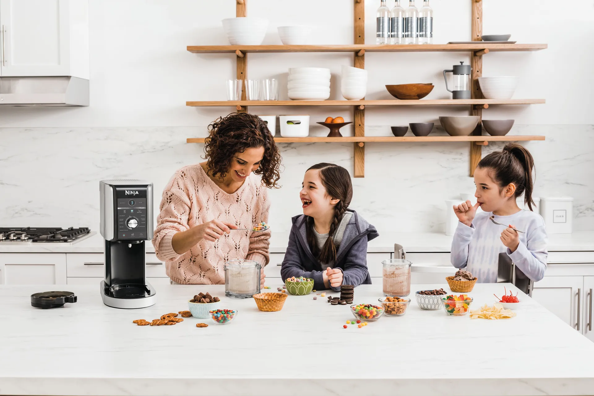 Ninja CREAMi deluxe NC502EU is- og dessertmaskin, Black Ninja