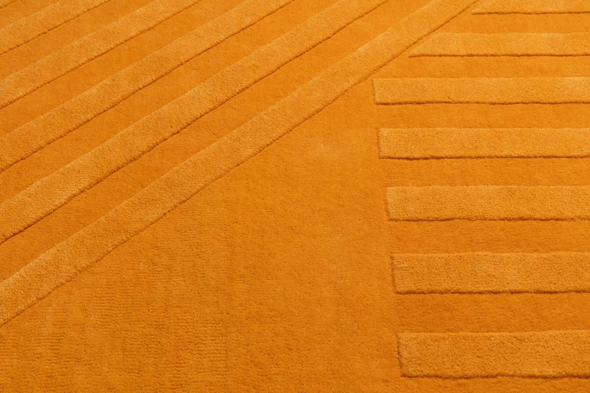 Levels Stripes ullteppe, Gul, 200x300 cm NJRD