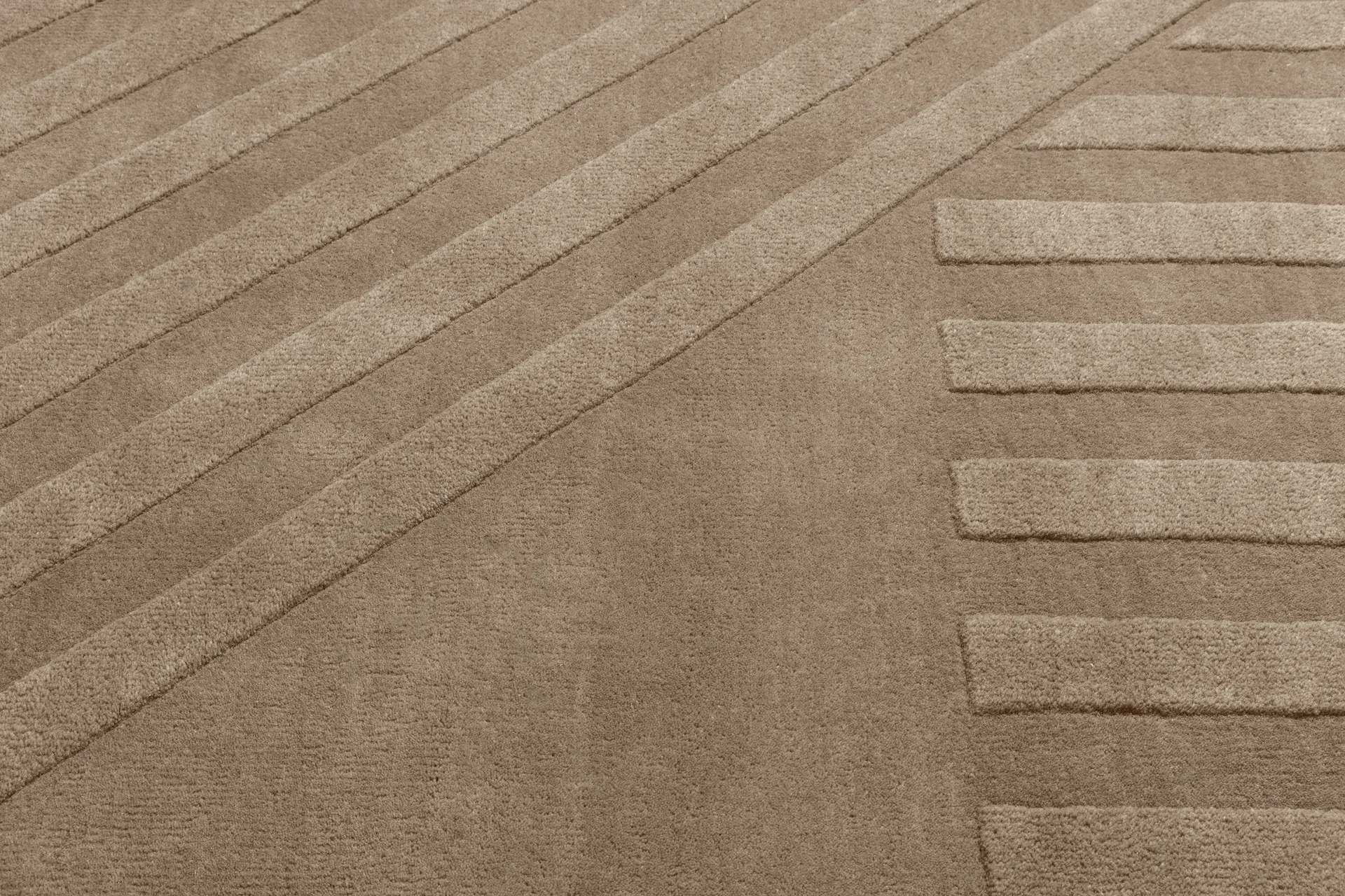 Levels Stripes ullteppe, Muldvarp, 200x300 cm NJRD