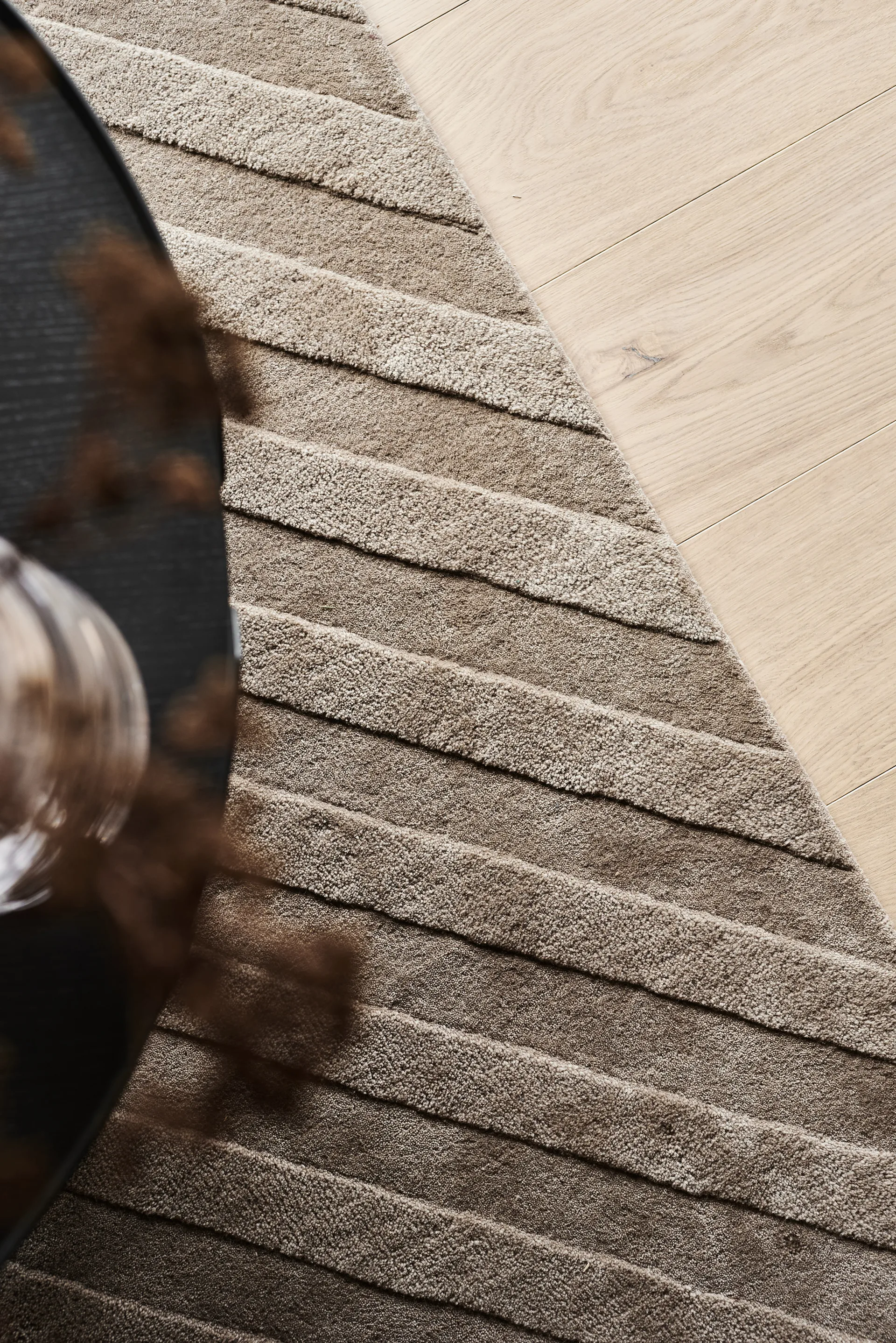 Levels ullteppe stripes grå, 200 x 300 cm NJRD