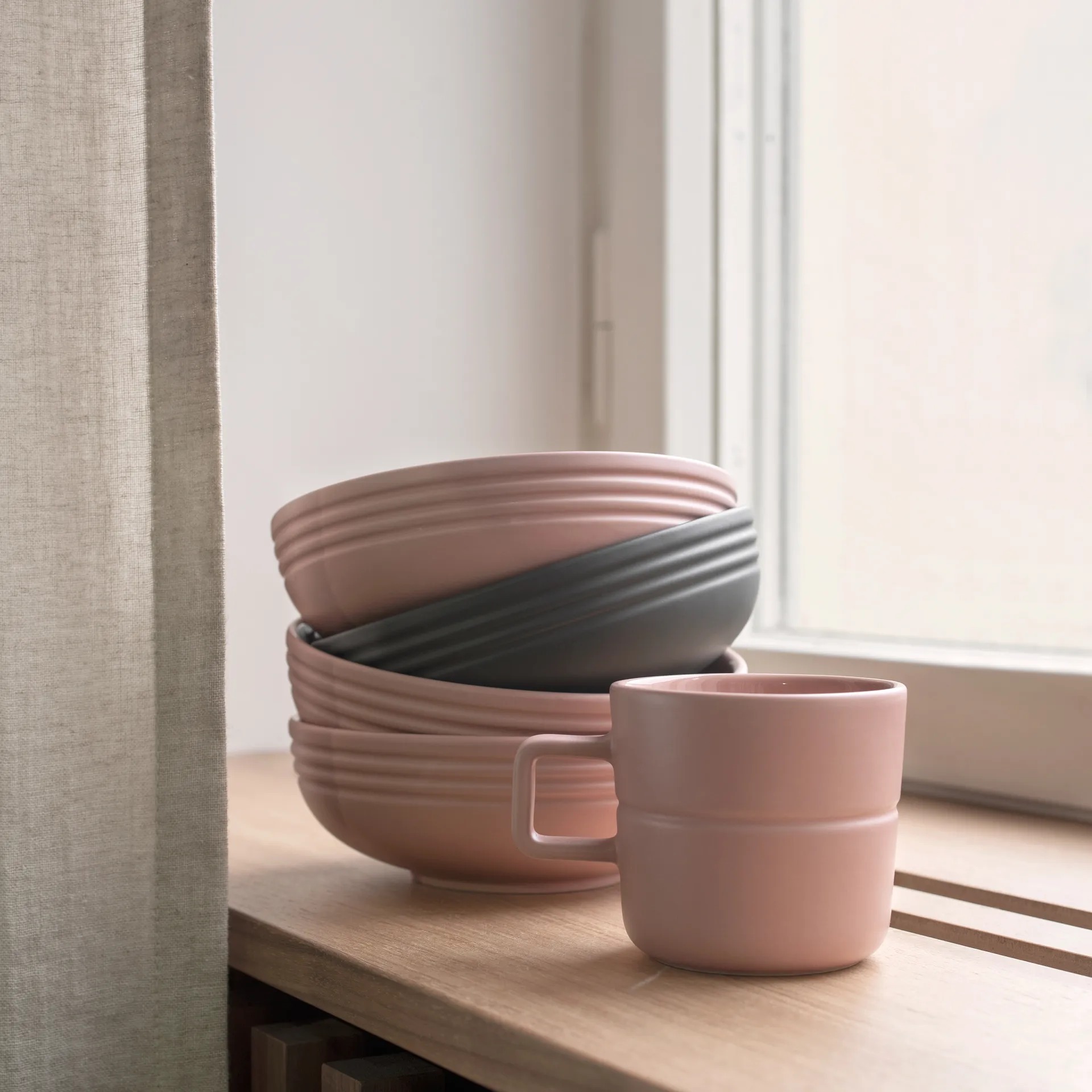 Lines skål Ø16 cm, Mørkegrå NJRD