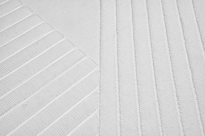 Stripes baderomsmatte 50 x 90 cm , Hvit NJRD