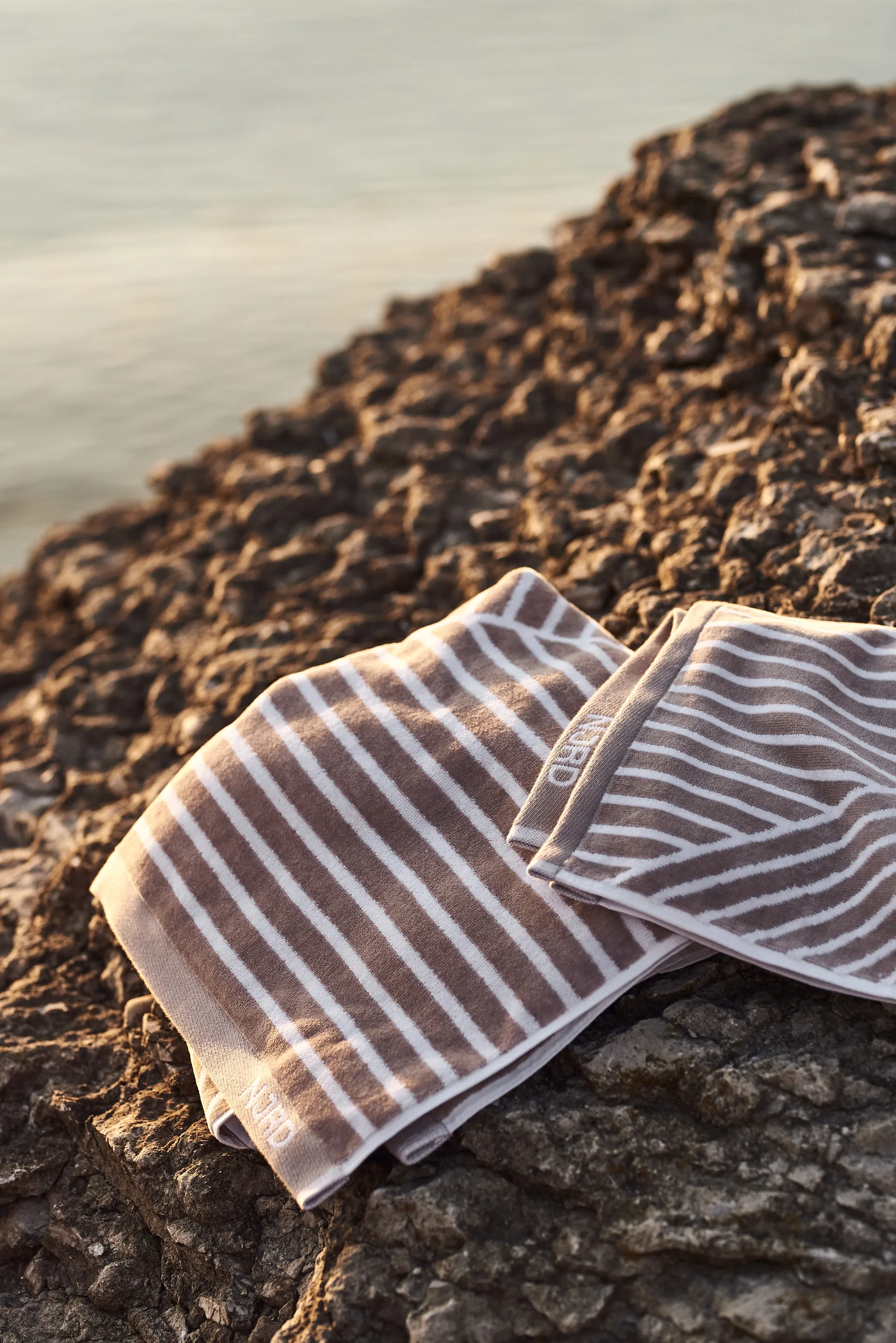 Stripes håndklesett 4 deler - Beige,  NJRD