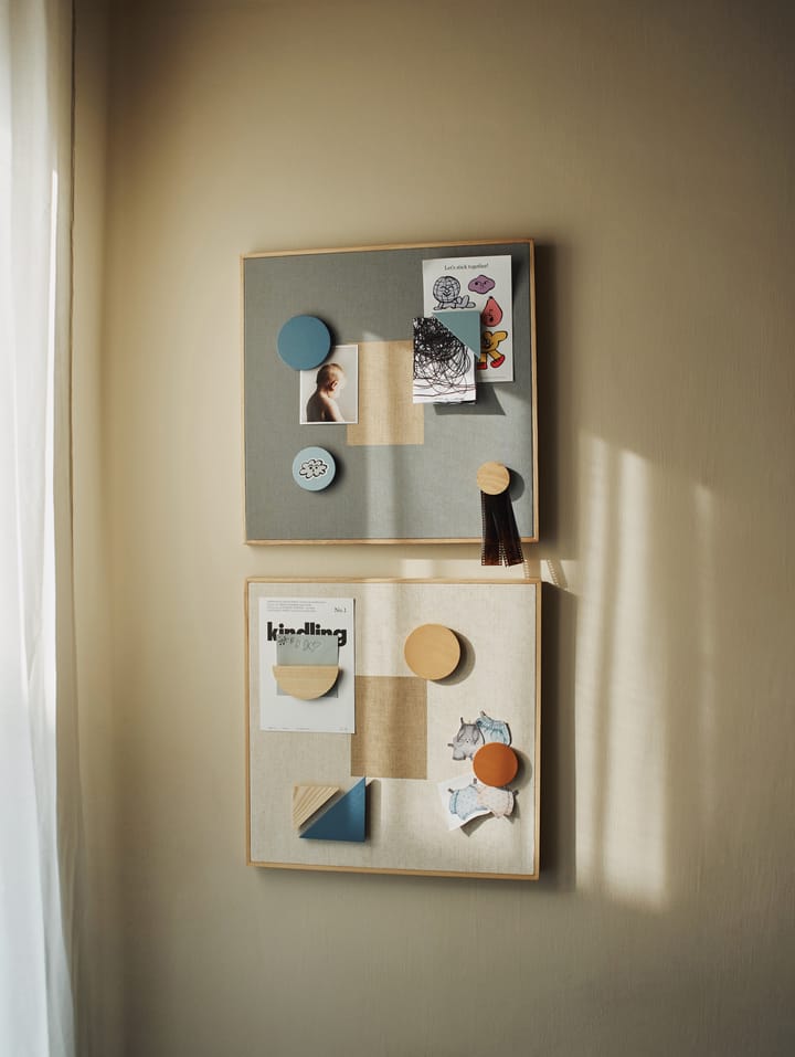 Noticeboard oppslagstavle + 3 magneter, Sand Nofred