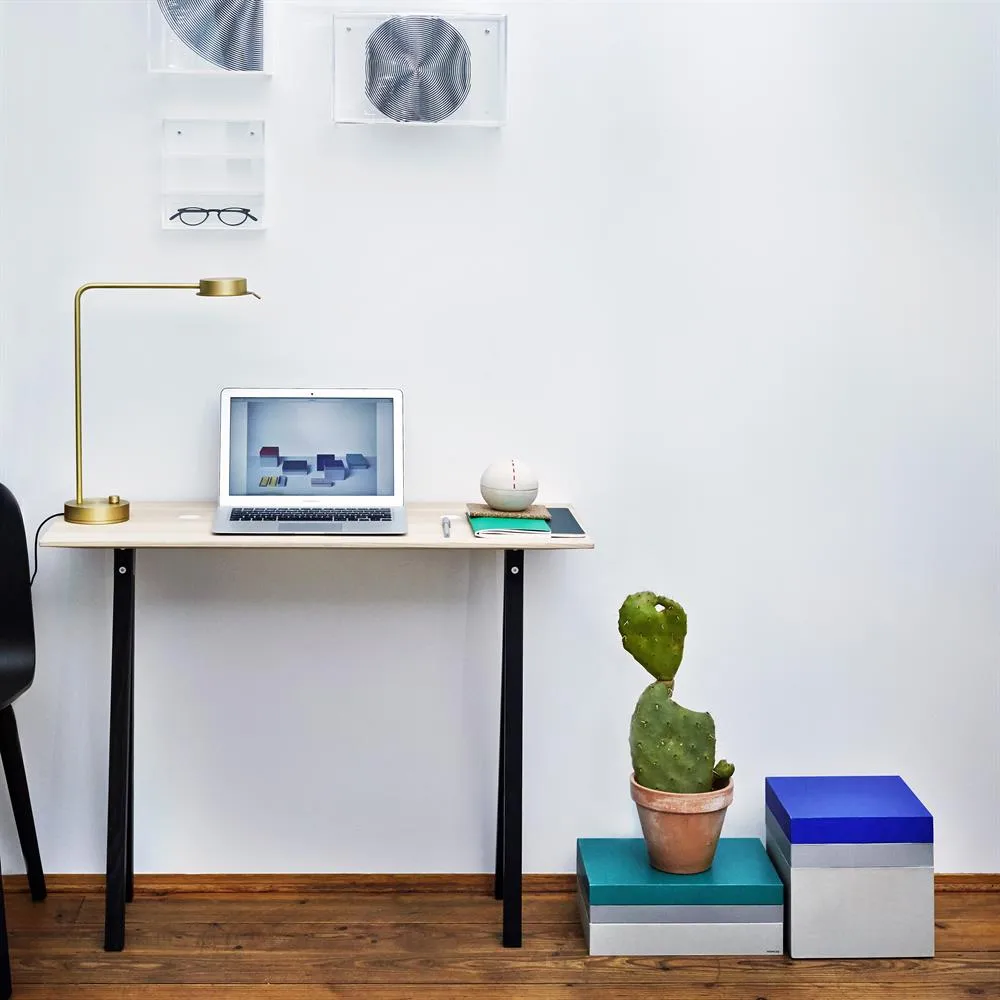 2-Dots konsollbord, ask-svart Nomess Copenhagen