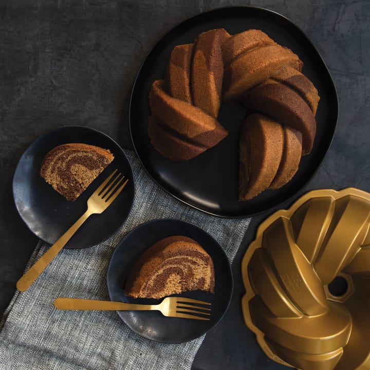 Nordic Ware 75th Anniversary Braided Bundt kakeform - 2,4 L - Nordic Ware