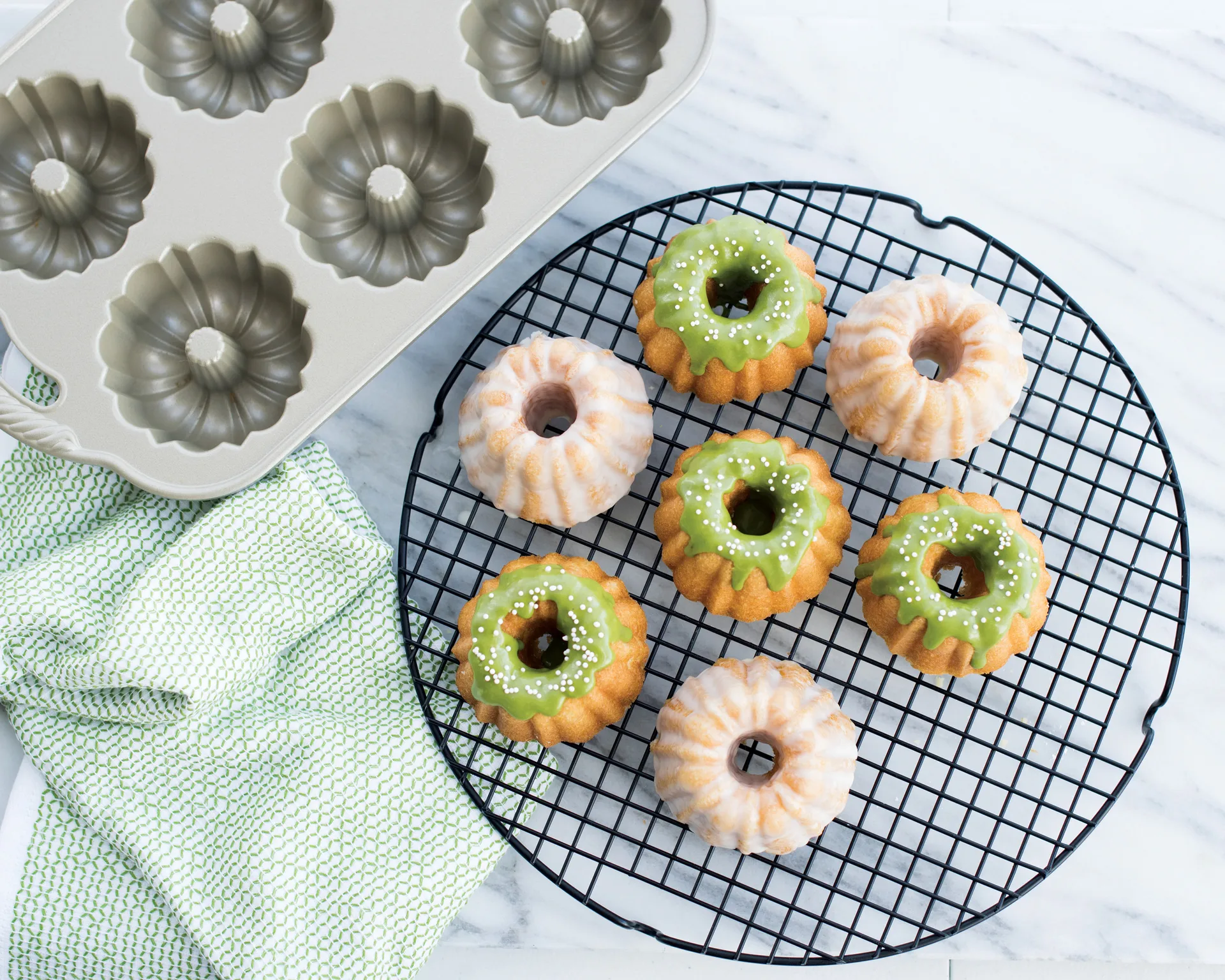 Nordic Ware anniversary bundtlette bakeform sølv, 1,1 l Nordic Ware