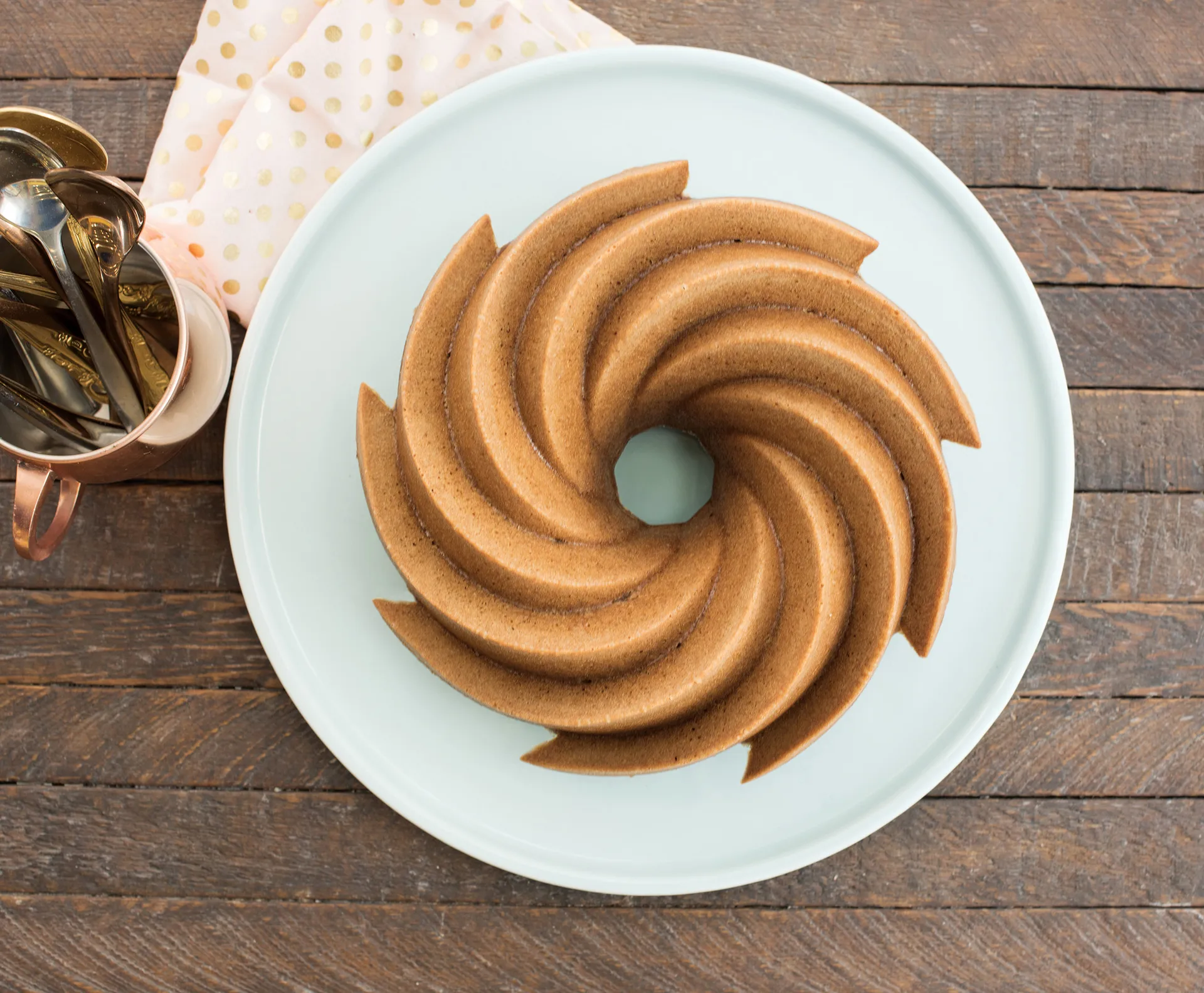 Nordic Ware Heritage Bundt kakeform gull, 2,4 L Nordic Ware