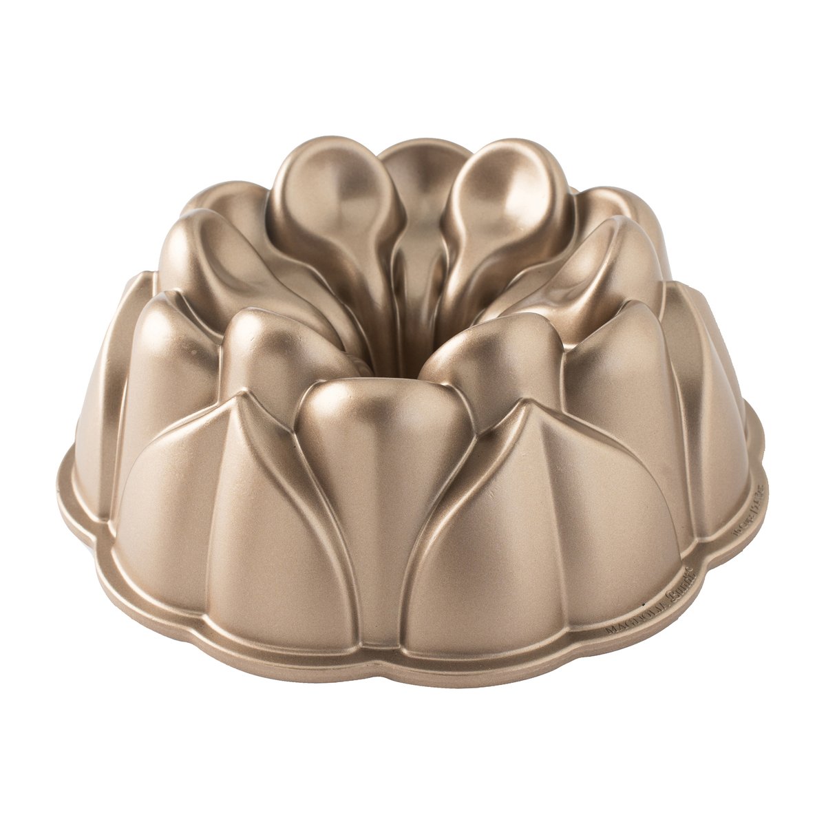 Nordic Ware Magnolia Bundt kakeform 2,4 L | Skandinavisk Design | Kakeformer & Pepperkakeformer | Gullfarge
