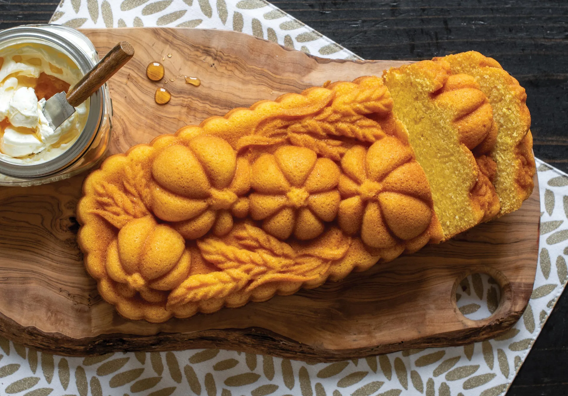 Nordic Ware Wheat & Pumpkin brødform 1,4 L, Bronse Nordic Ware