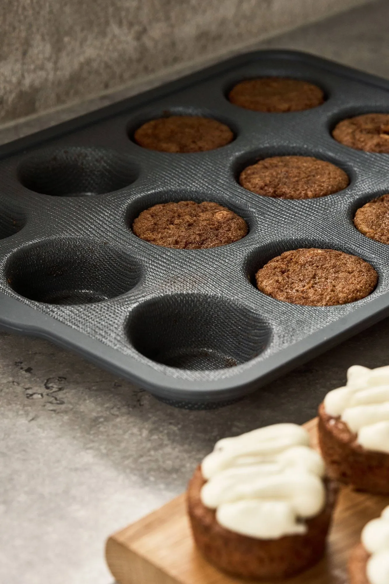 BAKE silikonform med forsterket ramme, Muffins, 12 stk Nordwik