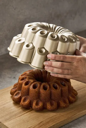 BAKE sukkerbrødform - Marigold, nonstick - Nordwik