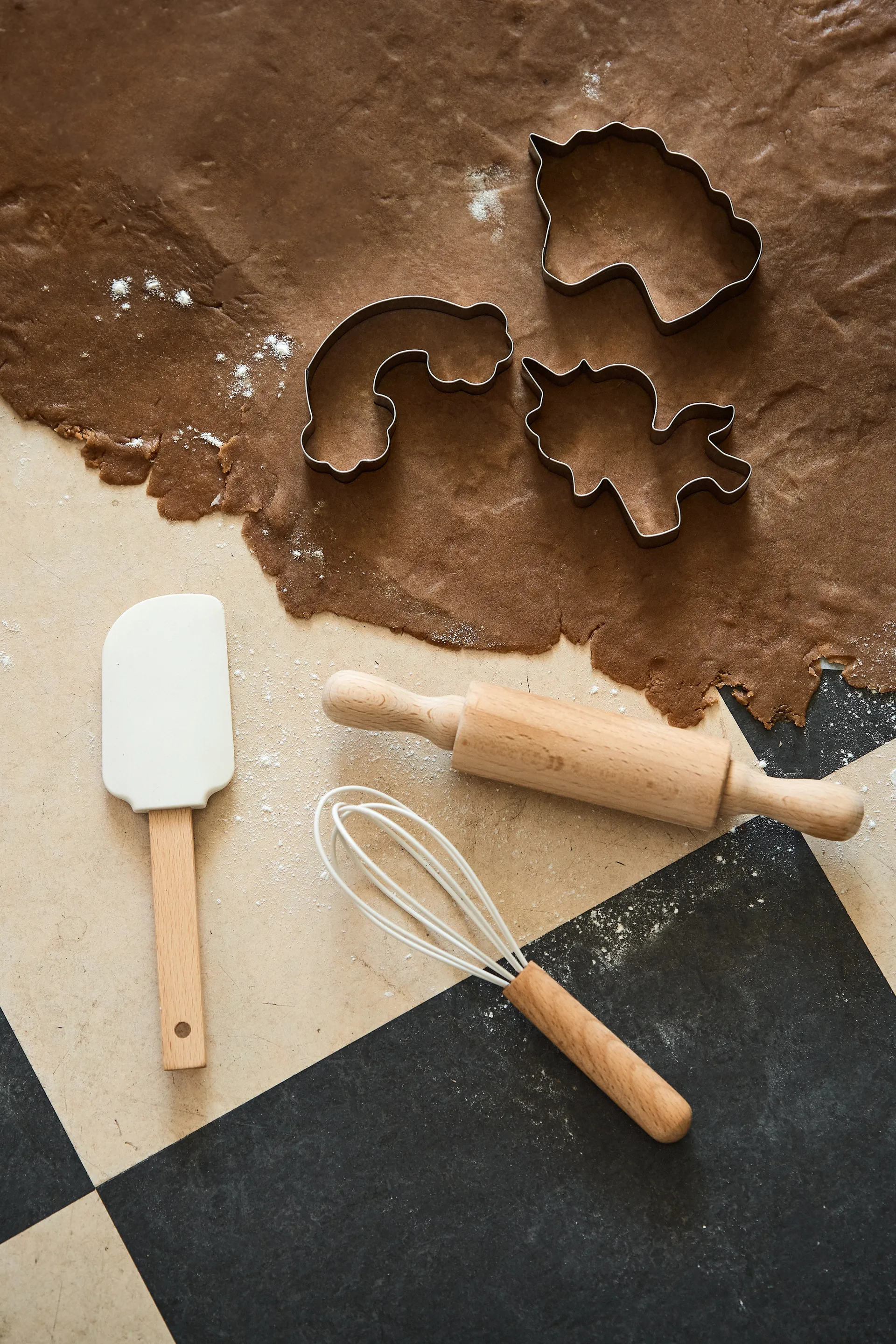 Nordwik bakeutstyr i silikon for barn 3 deler, Krem Nordwik