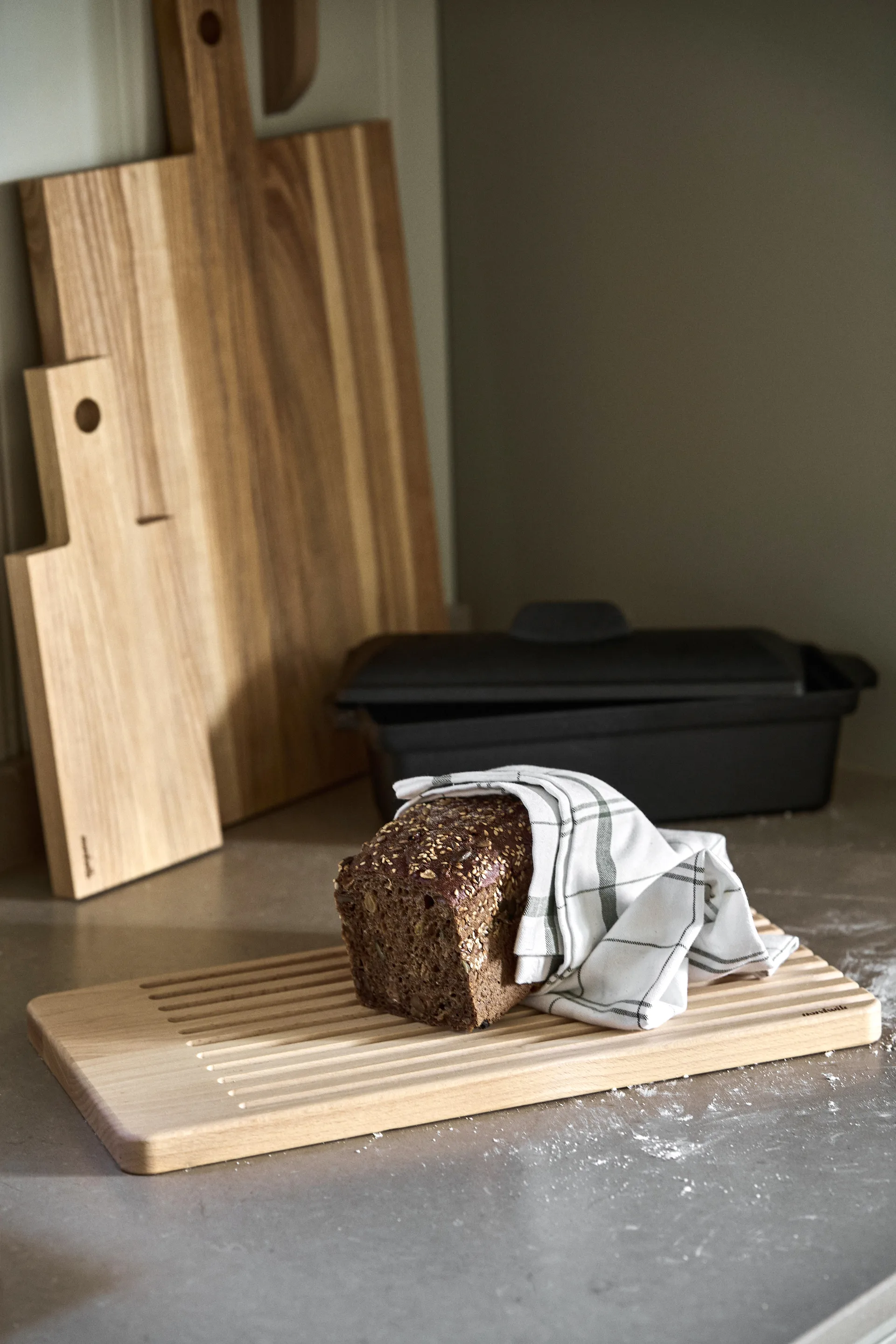 Nordwik brødform med lokk 34 cm, Støpejern Nordwik