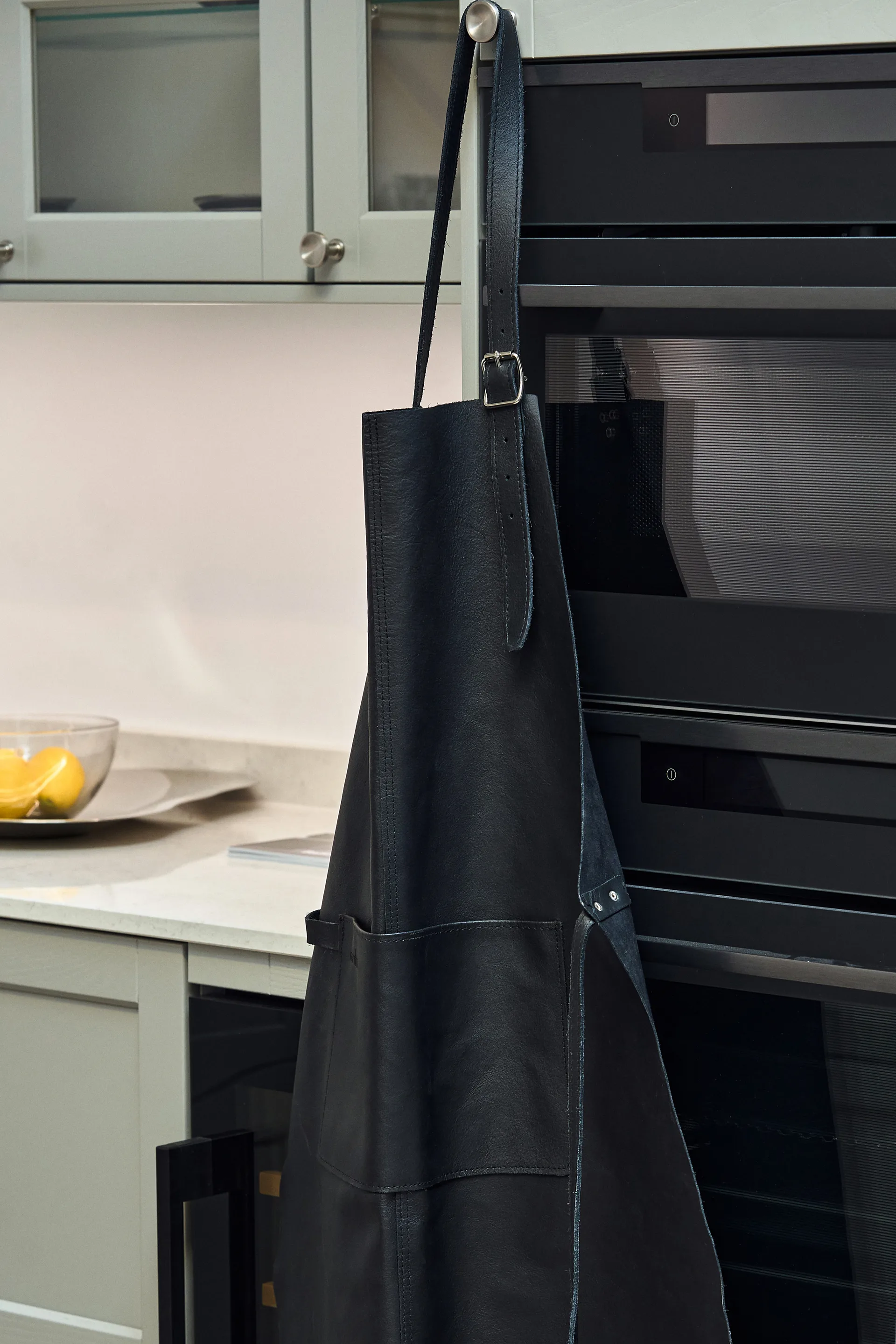 Nordwik lærforkle, Svart Nordwik