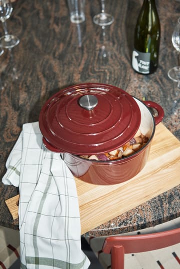 Nordwik støpejernsgryte rund 5 l - Burgundy - Nordwik