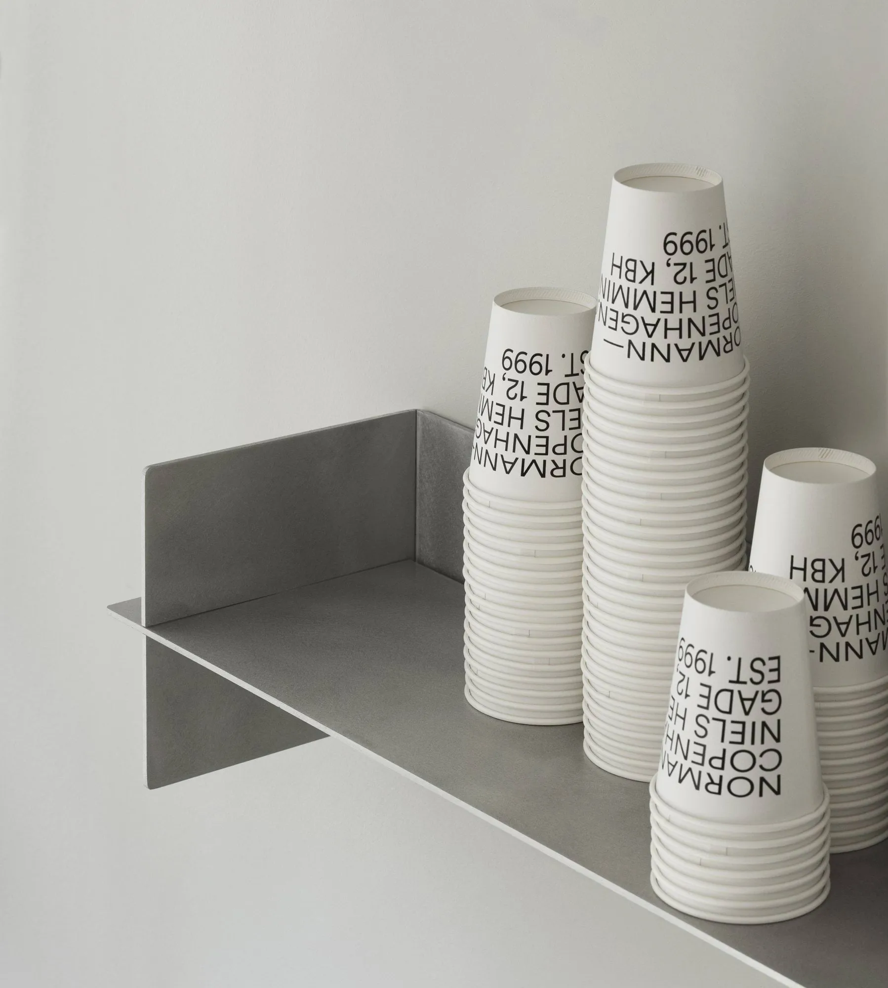 Alu Shelf hylle 80 cm, Aluminium Normann Copenhagen
