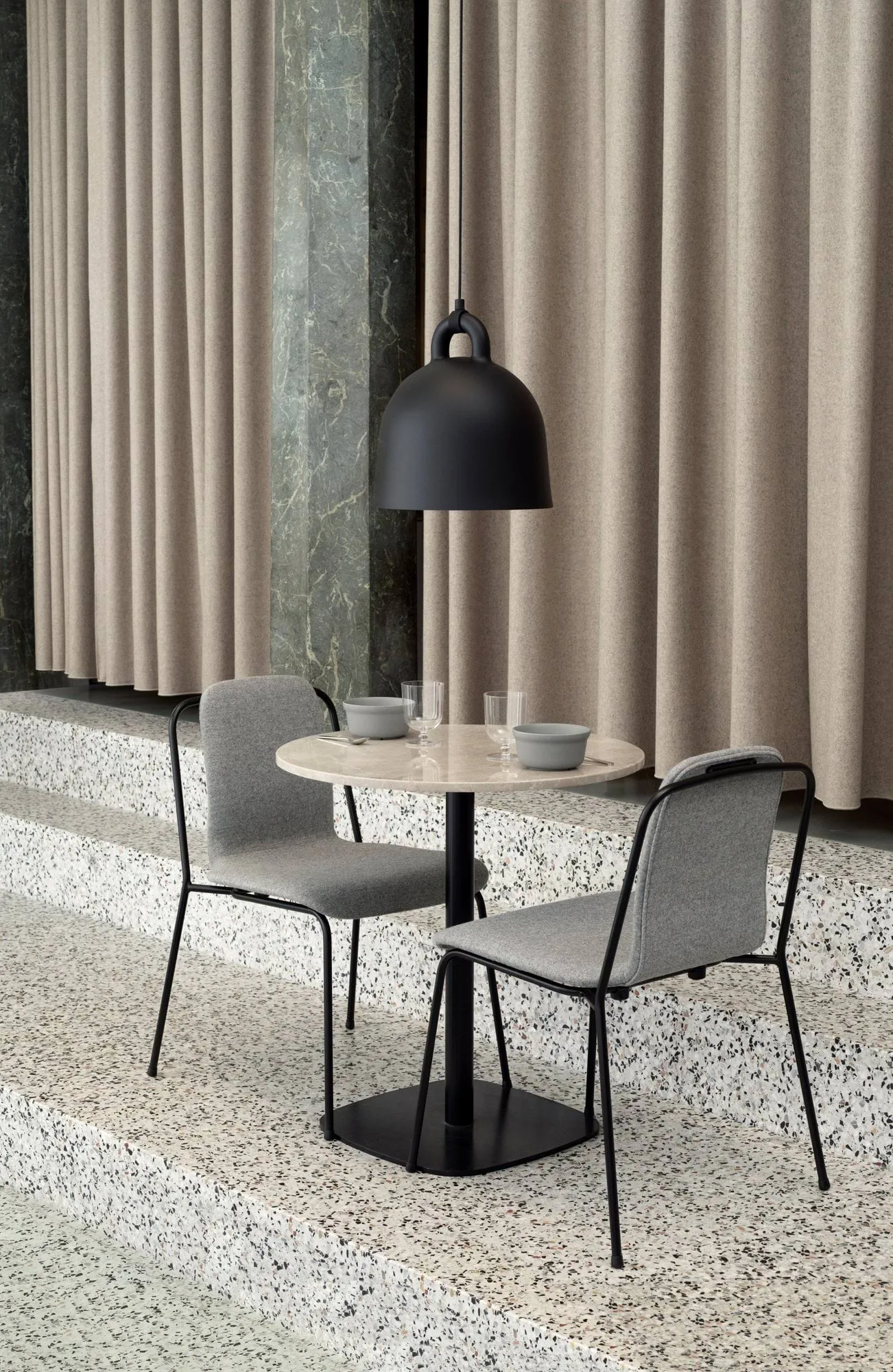 Bell lampe svart, Medium Normann Copenhagen