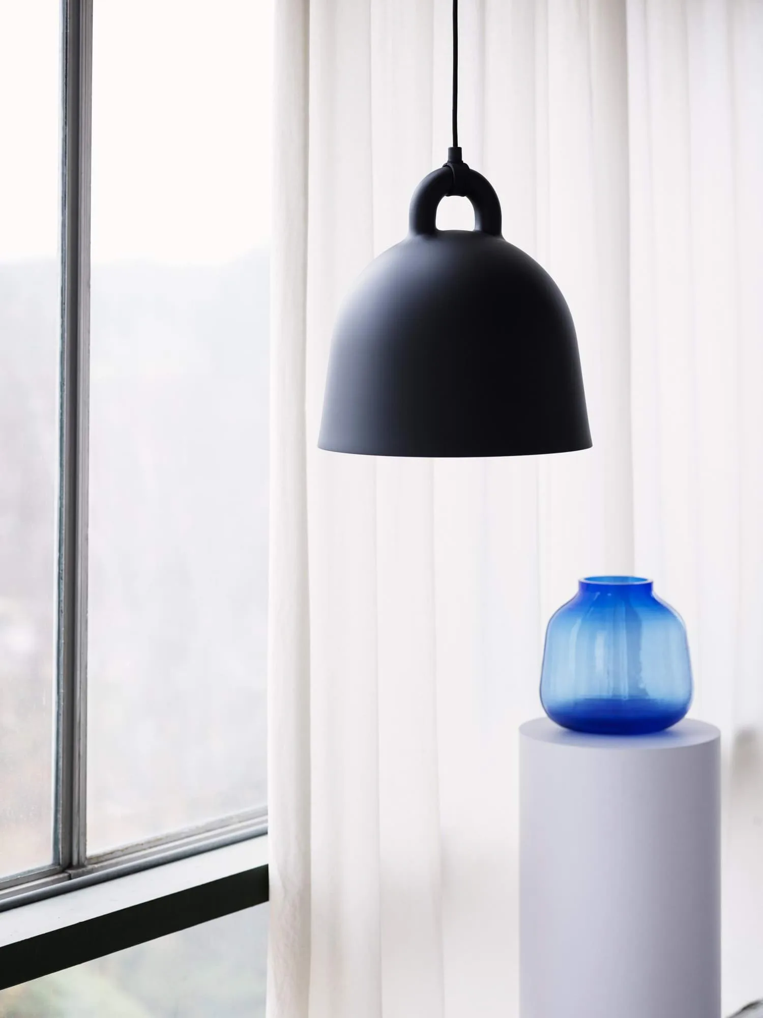Bell lampe svart, Medium Normann Copenhagen