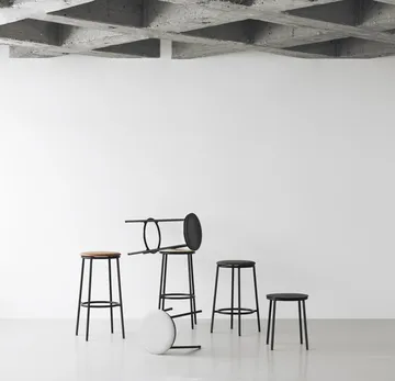 Circa barkrakk 65 cm - Svart aluminium - Normann Copenhagen