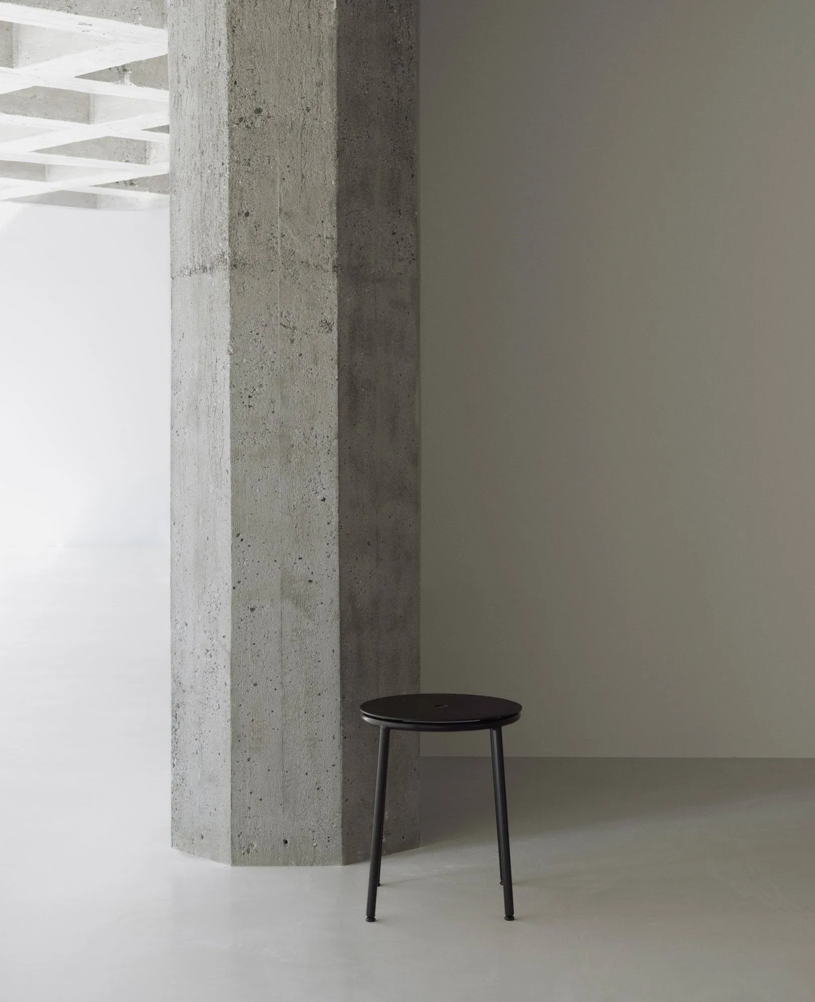 Circa krakk 45 cm, Svart eik Normann Copenhagen