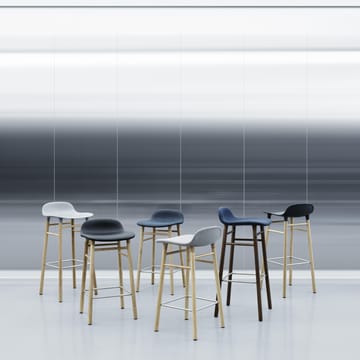 Form Chair barstol eikben - svart - Normann Copenhagen
