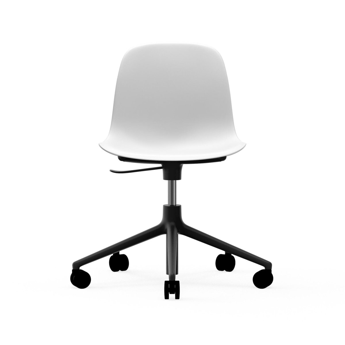 Normann Copenhagen Form chair, dreibar stol, 5W kontorstol hvit, sort aluminium, hjul