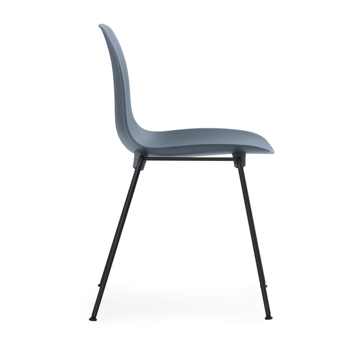 Form Chair stablebar stol svarte ben 2-pakning, Blå - undefined - Normann Copenhagen