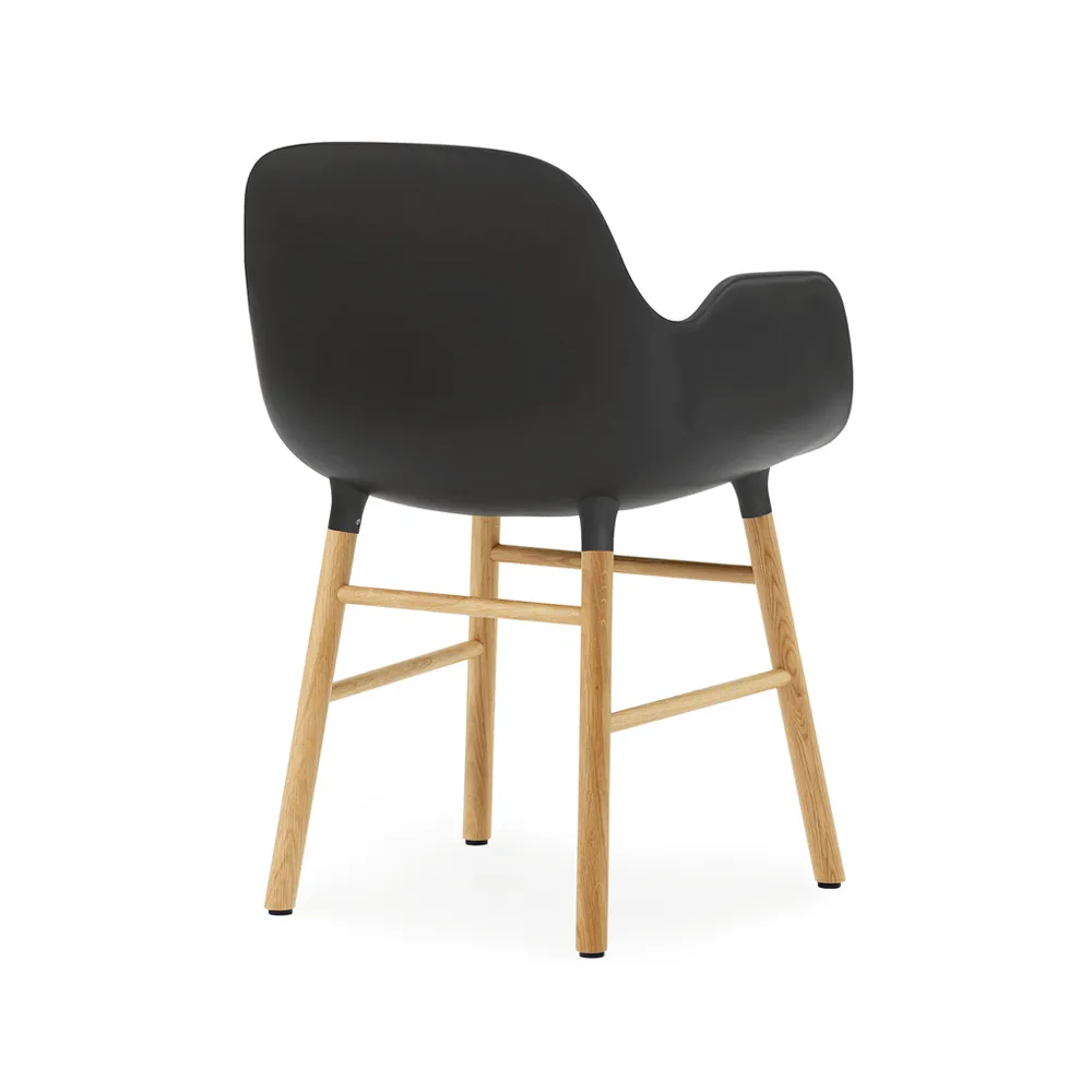 Form karmstol, black, eikeben Normann Copenhagen