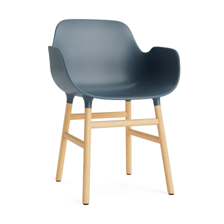 Form karmstol - blue, eikeben - Normann Copenhagen