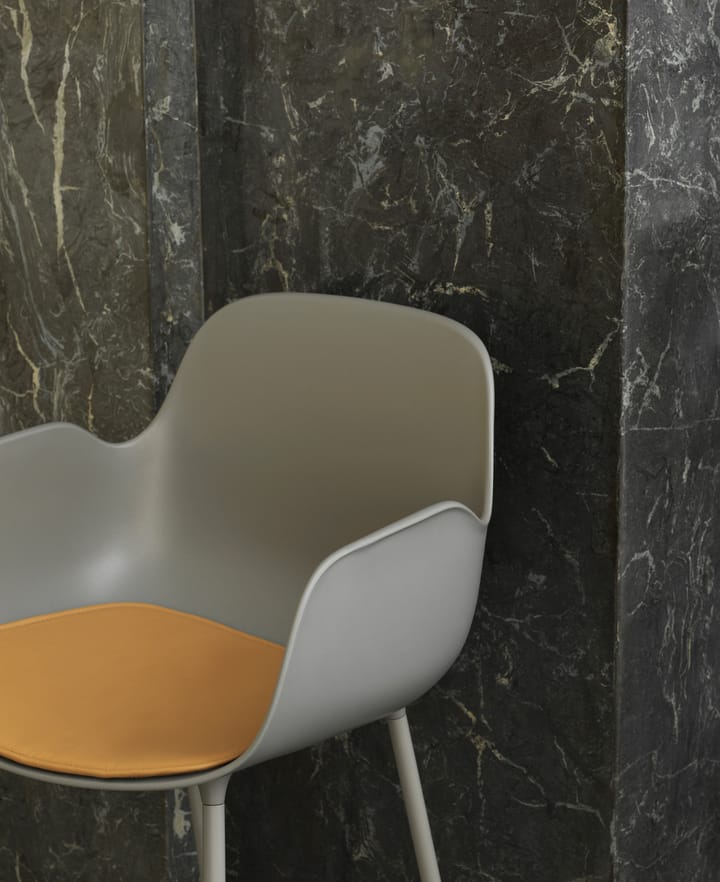 Form pute ultra leather, Camel 41571 Normann Copenhagen