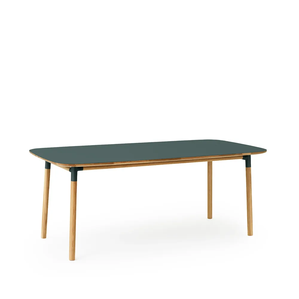 Form spisebord, green, eikeben Normann Copenhagen