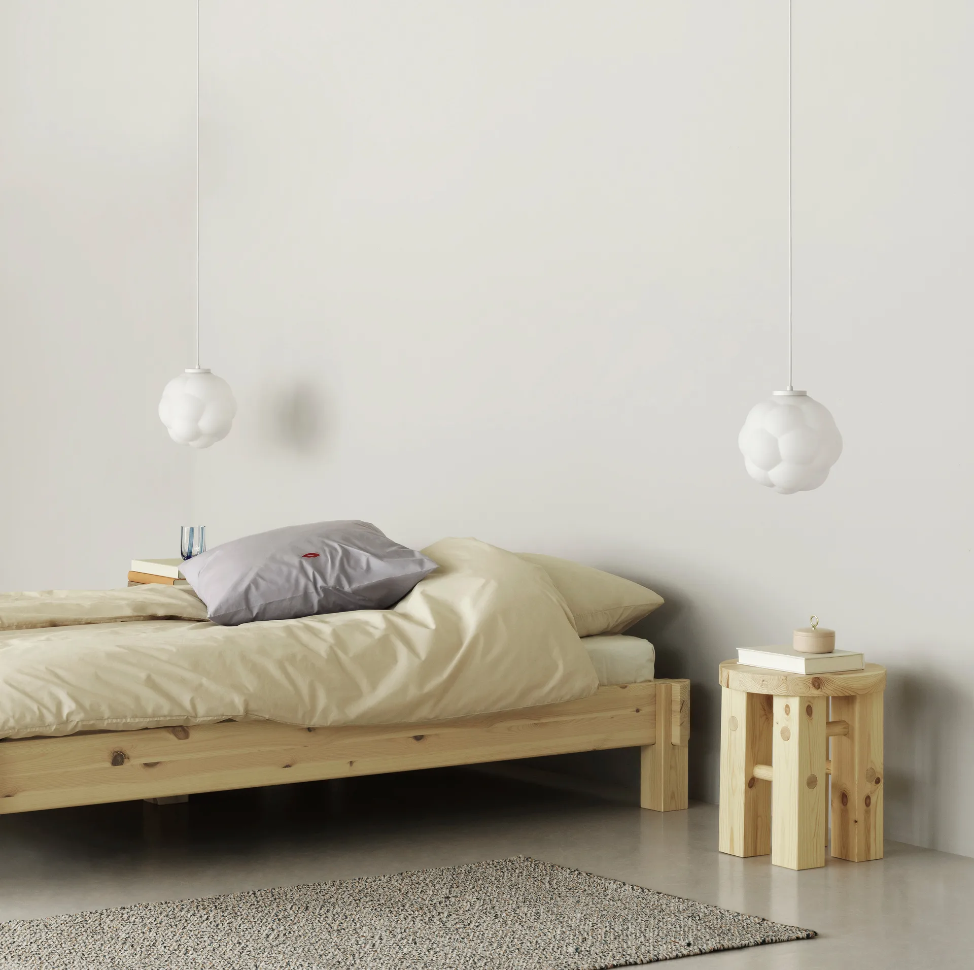 Fyr rund krakk 45 cm, Pine, Ø40x45 cm Normann Copenhagen