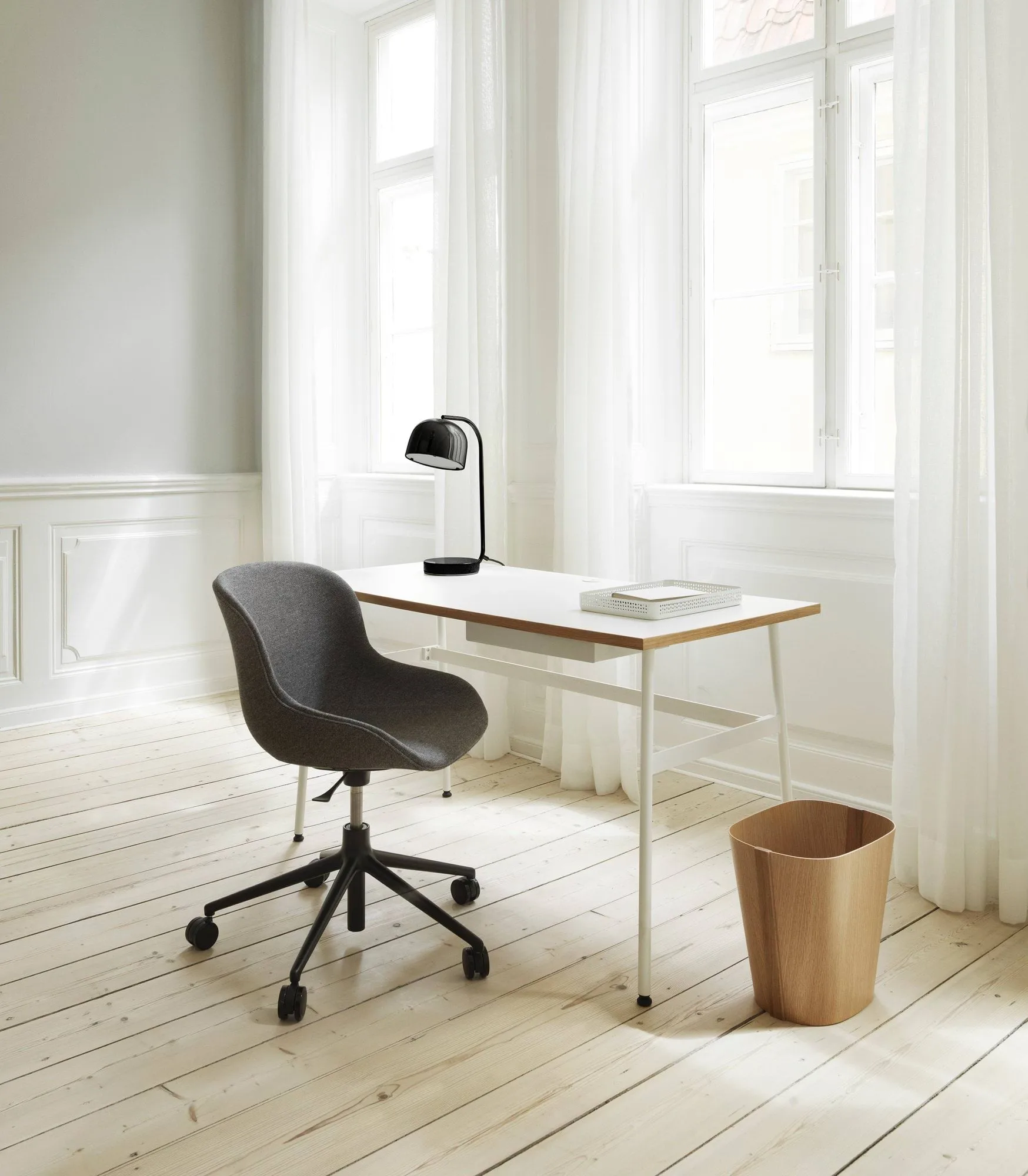 Grant bordlampe, black Normann Copenhagen