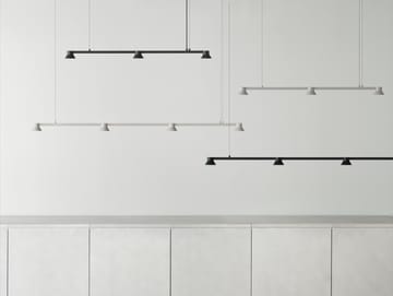 Hat taklampe lineær liten - Black - Normann Copenhagen