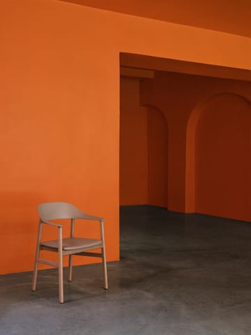 Herit karmstol eik - Sand - Normann Copenhagen