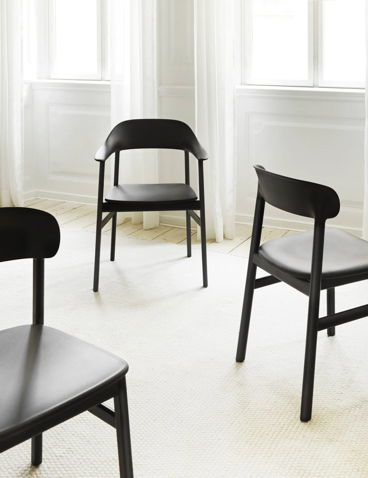 Herit stol røkt eik, Grå Normann Copenhagen