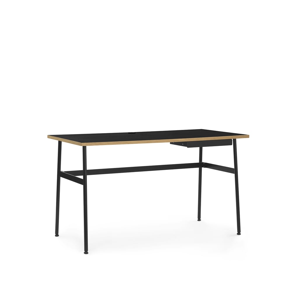 Normann Copenhagen Journal skrivebord sort laminat, sorte stålben og skuff
