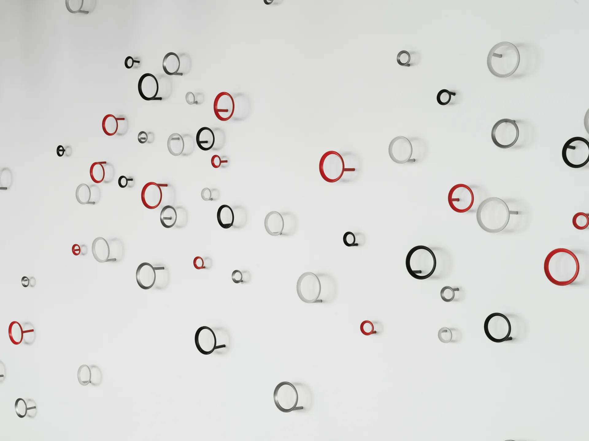 Loop krok large Ø9,4 cm, Brushed Zinc Normann Copenhagen