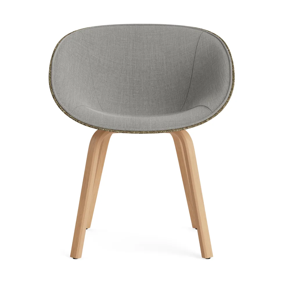 Mat Armchair karmstol  fremsidepolstring, Remix 133-seaweed-beech Normann Copenhagen