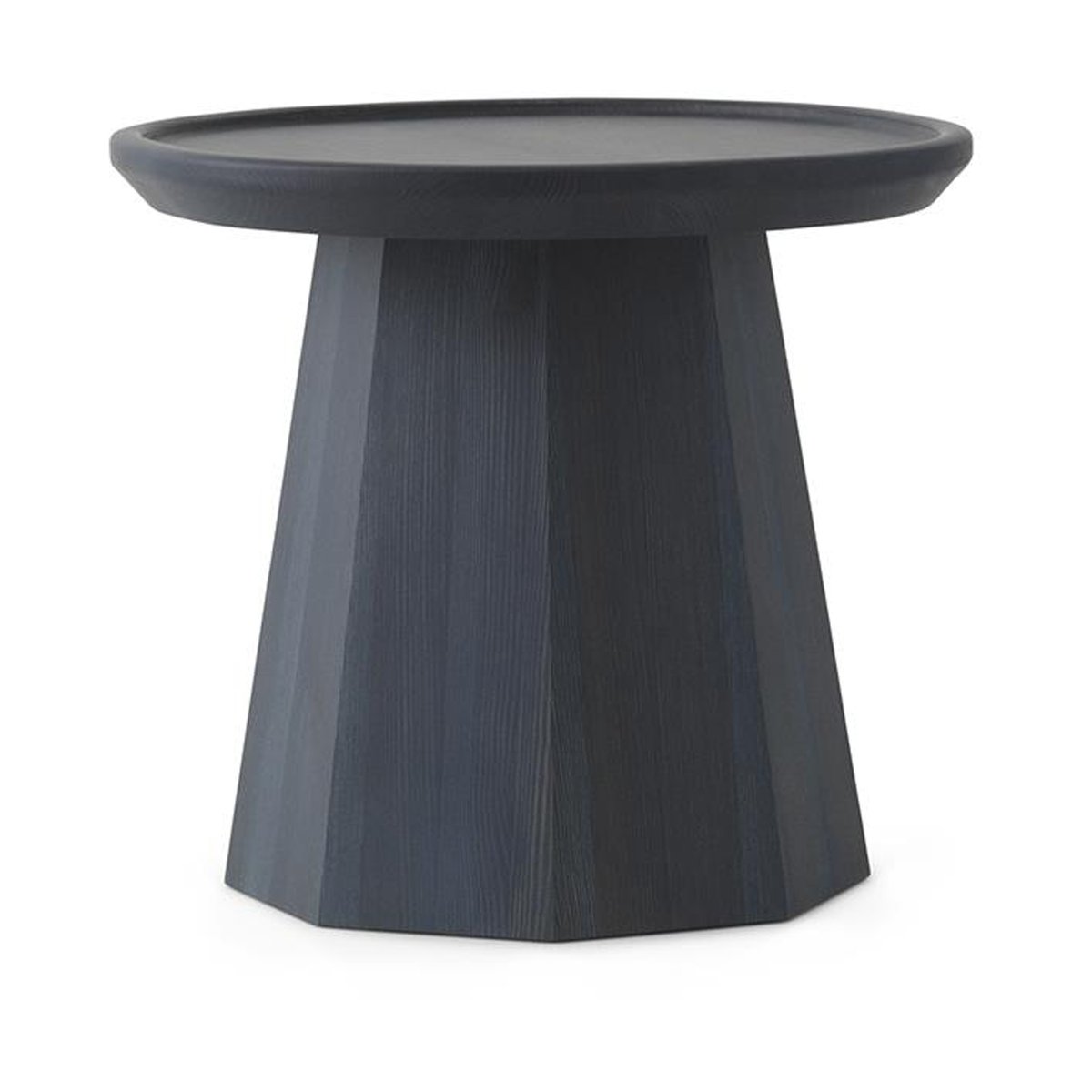 Bilde av Normann Copenhagen Pine table small sidebord Ø 45 cm H: 406 cm Dark blue