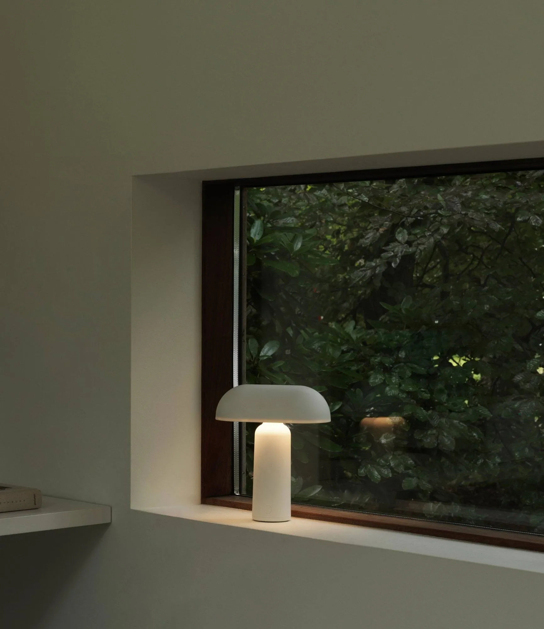 Porta Bordlampe, Hvit Normann Copenhagen