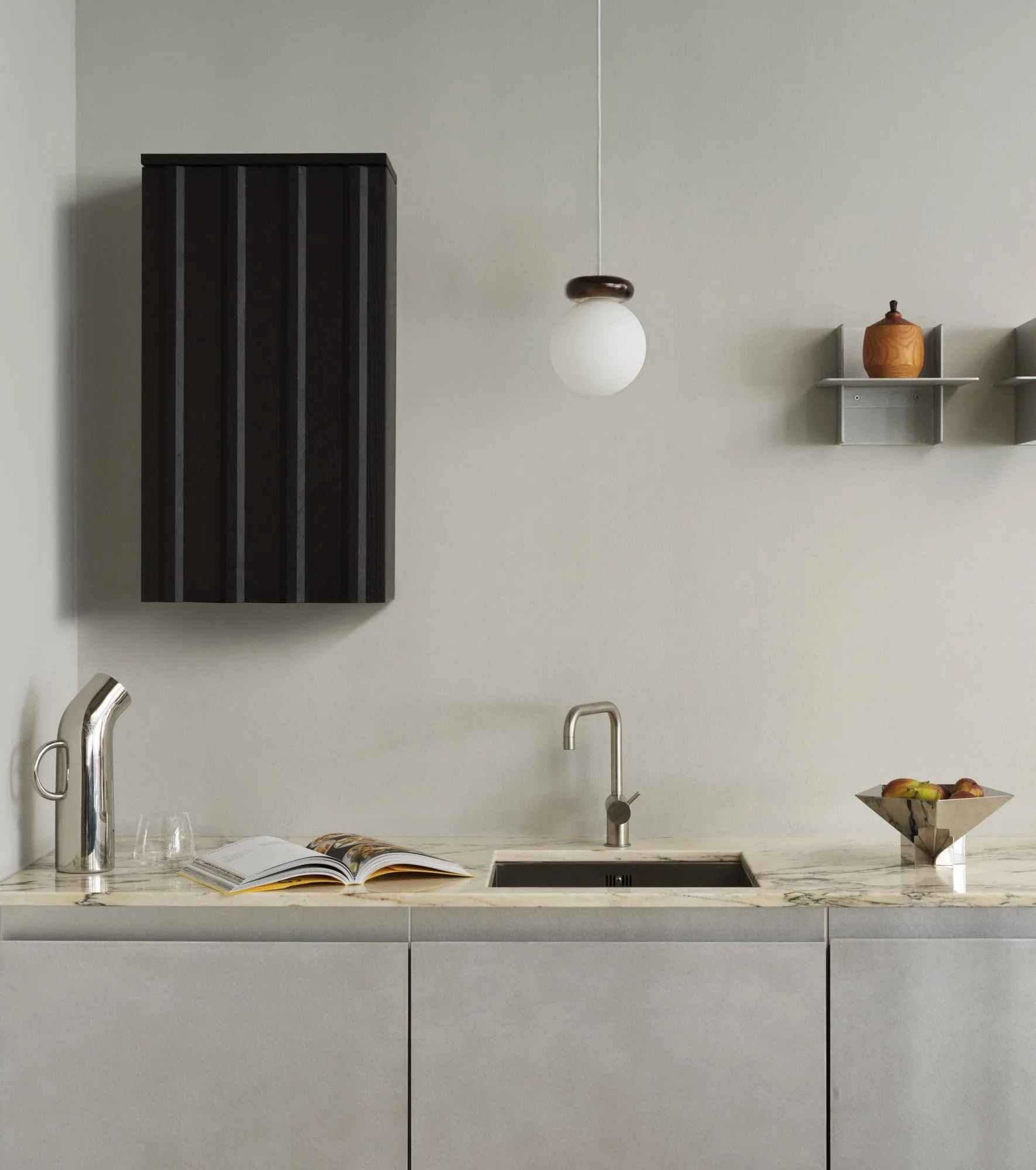 Rib veggskap, Soft black, 73x40x23 cm Normann Copenhagen