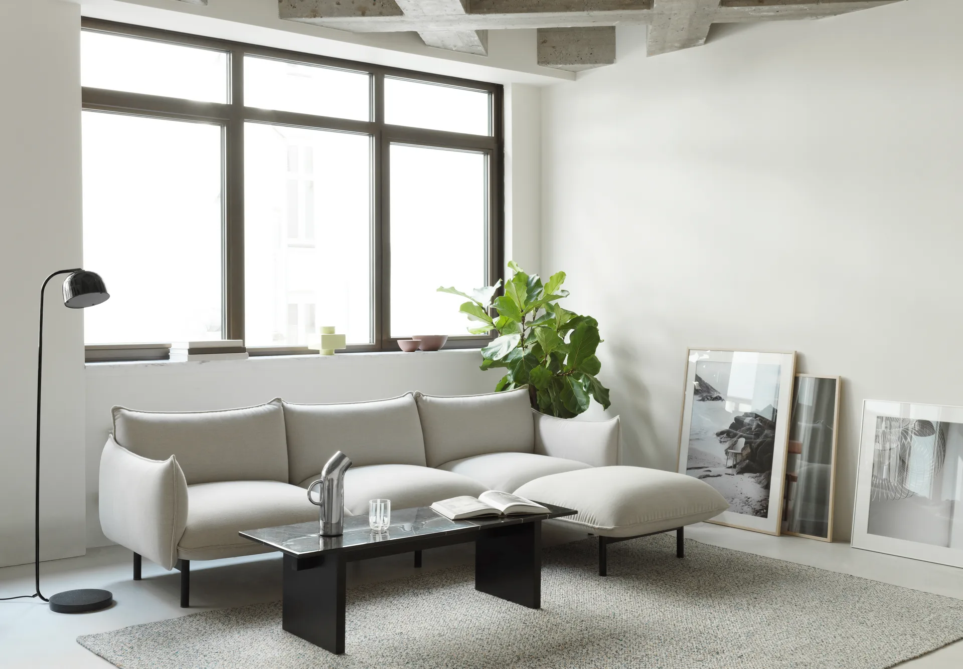 Solid Table salongbord 130 x 38,5 x 40 cm, Black Normann Copenhagen