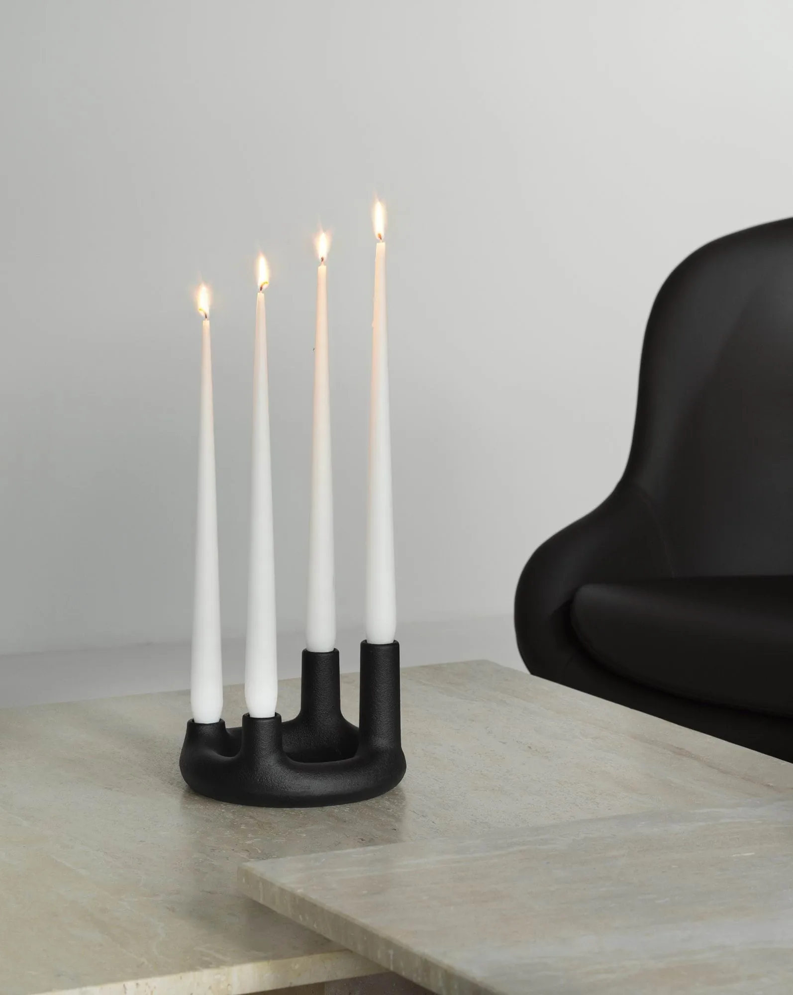 Trin lysestake, Svart, Ø17,7x11,8 cm Normann Copenhagen